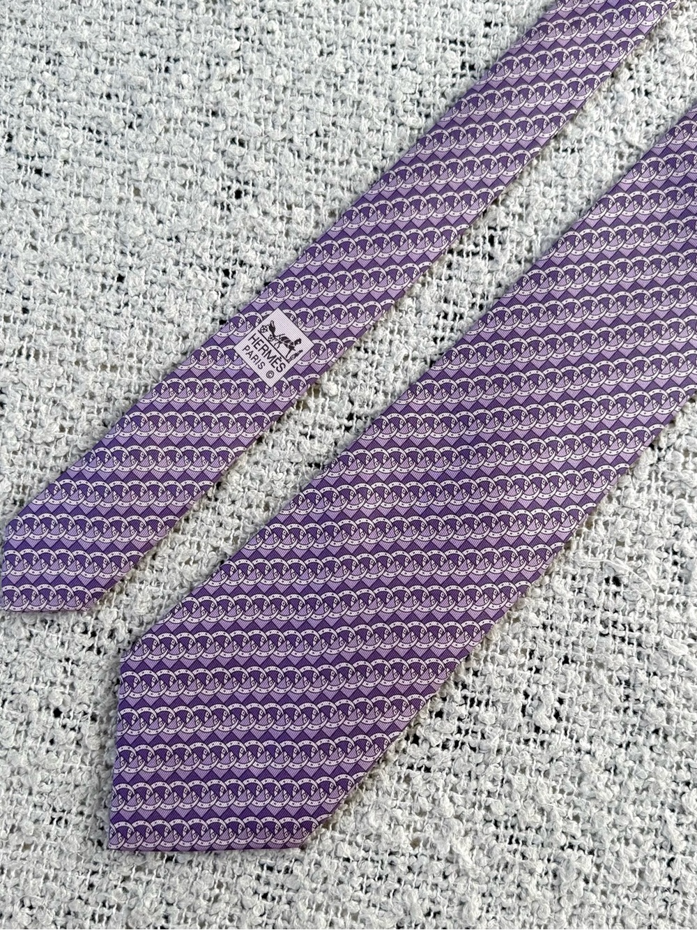 Hermes Paris Purple Chain-Link Pattern Silk Tie 3.5